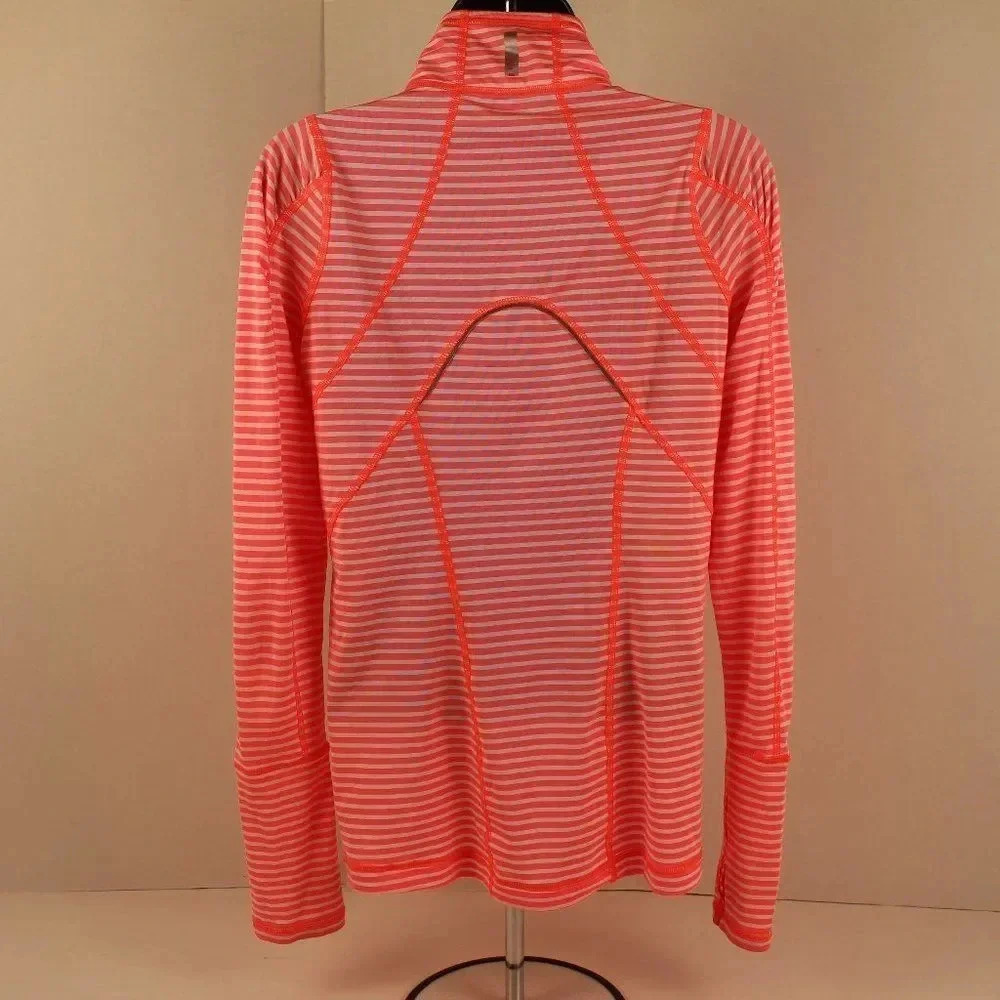 Zella top - Picture 2 of 3